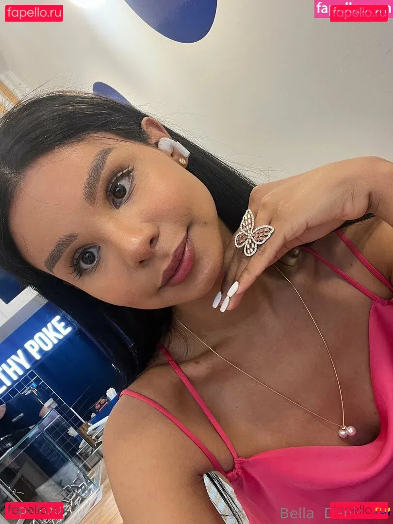 bellapussy25 Onlyfans Photo Gallery 