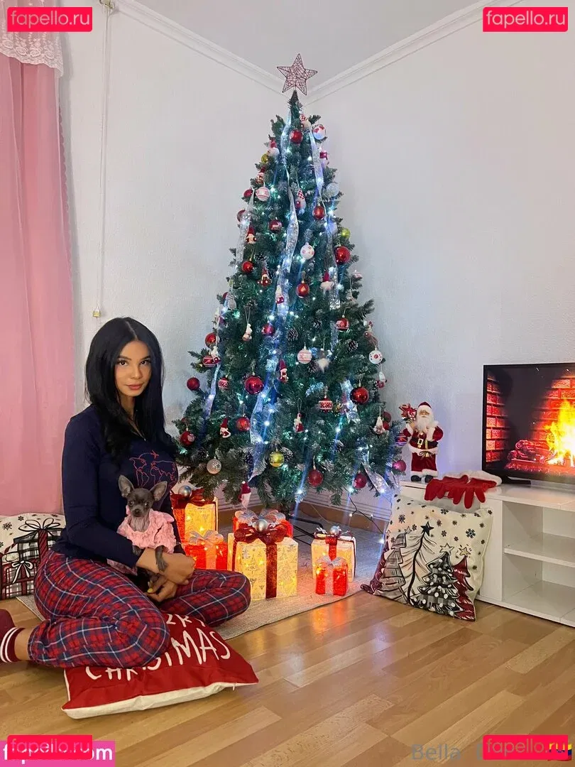 bellapussy25 Onlyfans Photo Gallery 