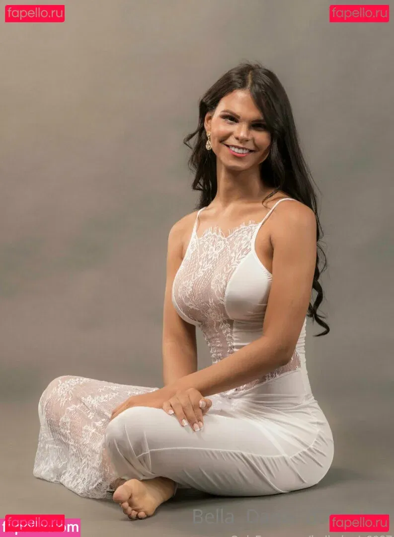 bellapussy25 Onlyfans Photo Gallery 