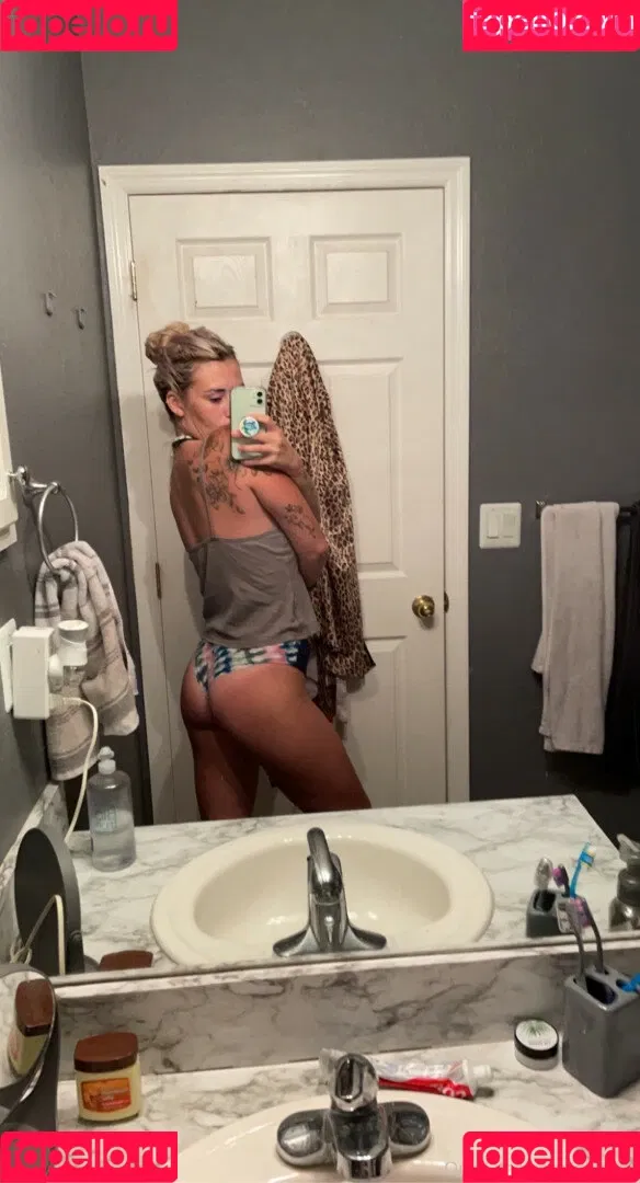 sashanorth Onlyfans Photo Gallery 
