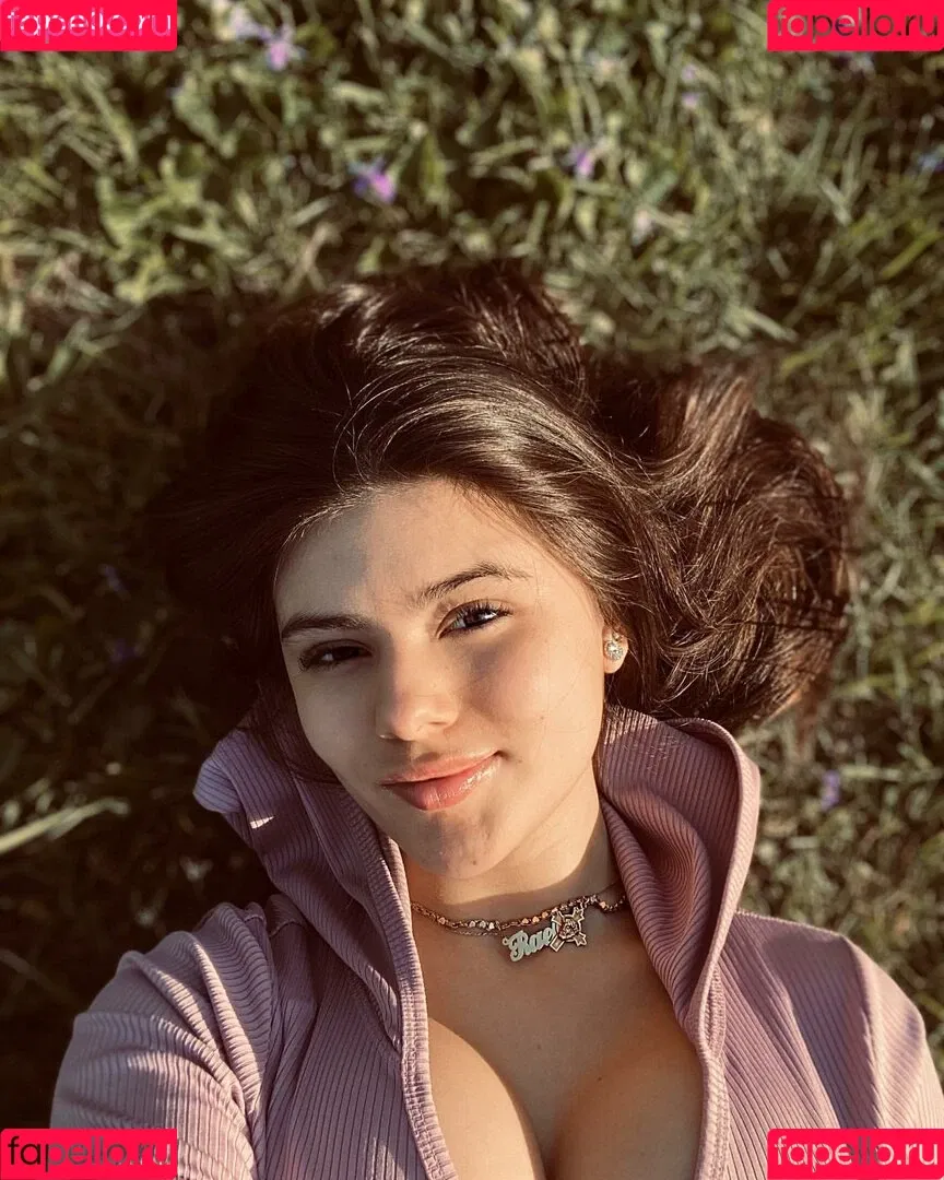 Raelee Rudolph Onlyfans Photo Gallery 