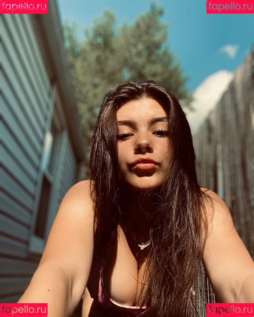 Raelee Rudolph Onlyfans Photo Gallery 