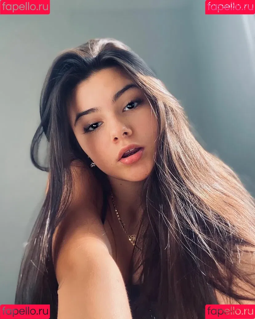 Raelee Rudolph Onlyfans Photo Gallery 