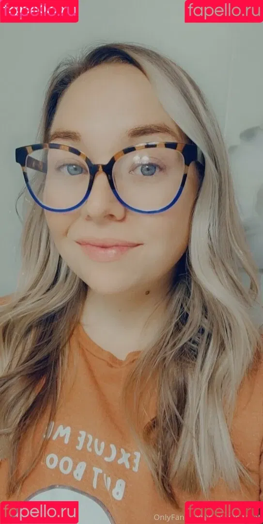 marymoonkat Onlyfans Photo Gallery 