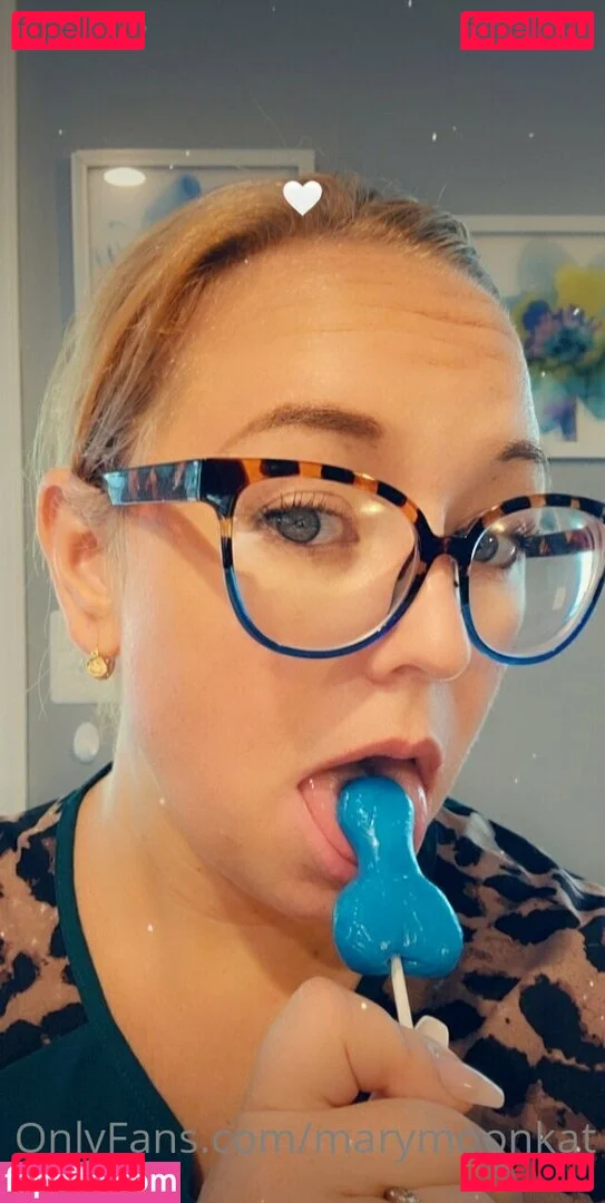 marymoonkat Onlyfans Photo Gallery 