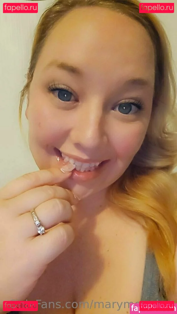 marymoonkat Onlyfans Photo Gallery 