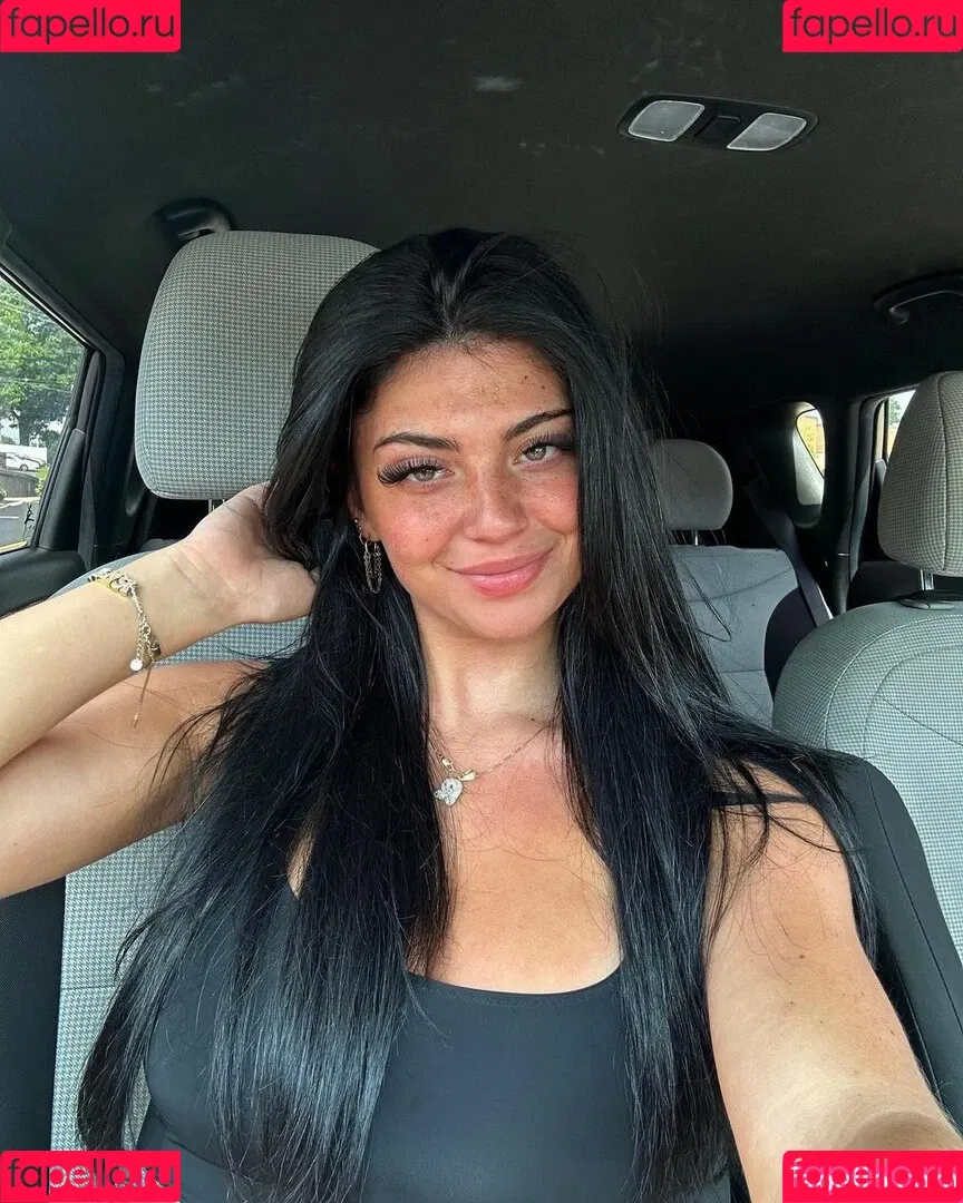 Riley L Onlyfans Photo Gallery 
