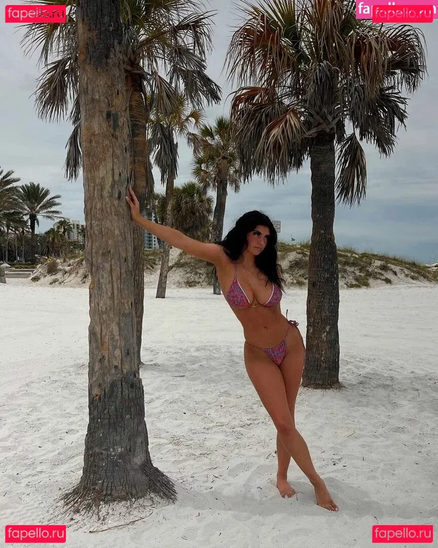 Riley L Onlyfans Photo Gallery 