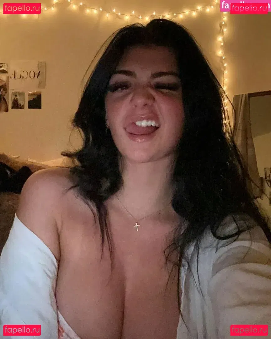 Riley L Onlyfans Photo Gallery 