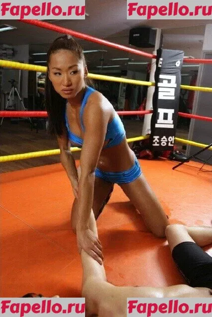 Gail Kim Onlyfans Photo Gallery 