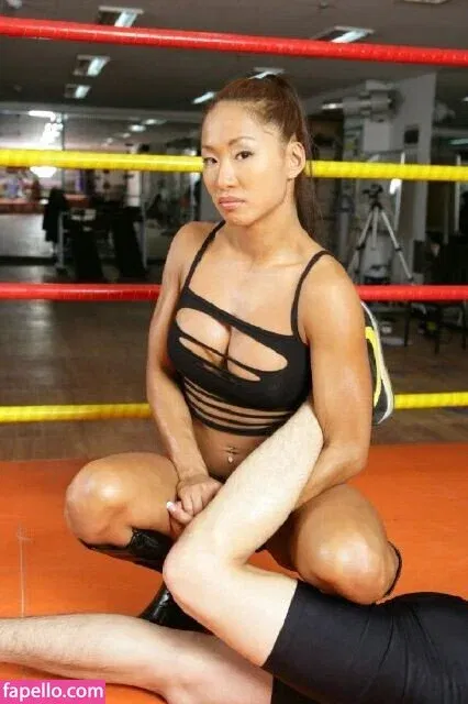 Gail Kim Onlyfans Photo Gallery 