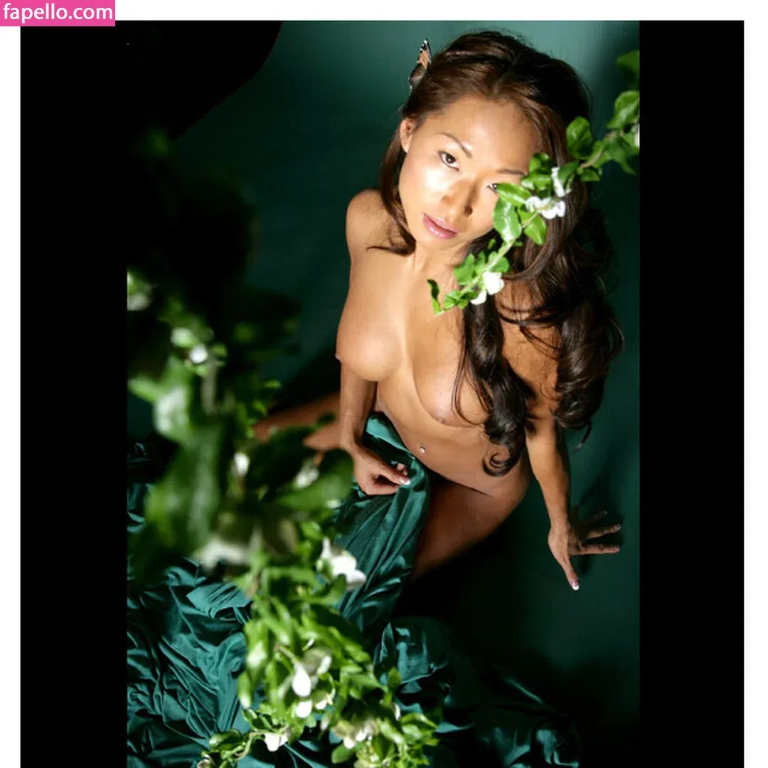 Gail Kim Onlyfans Photo Gallery 
