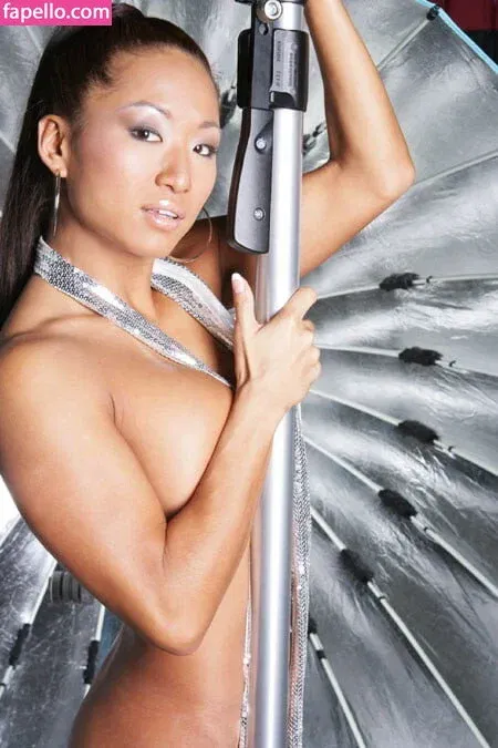 Gail Kim Onlyfans Photo Gallery 