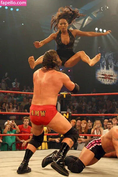 Gail Kim Onlyfans Photo Gallery 