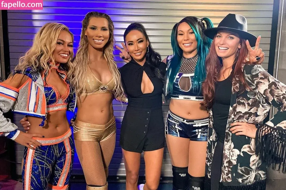 Gail Kim Onlyfans Photo Gallery 