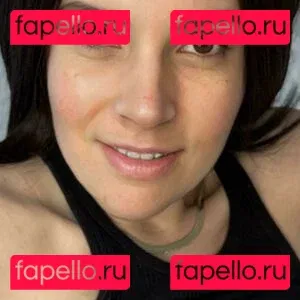 Mystery MILF Onlyfans Photo Gallery 