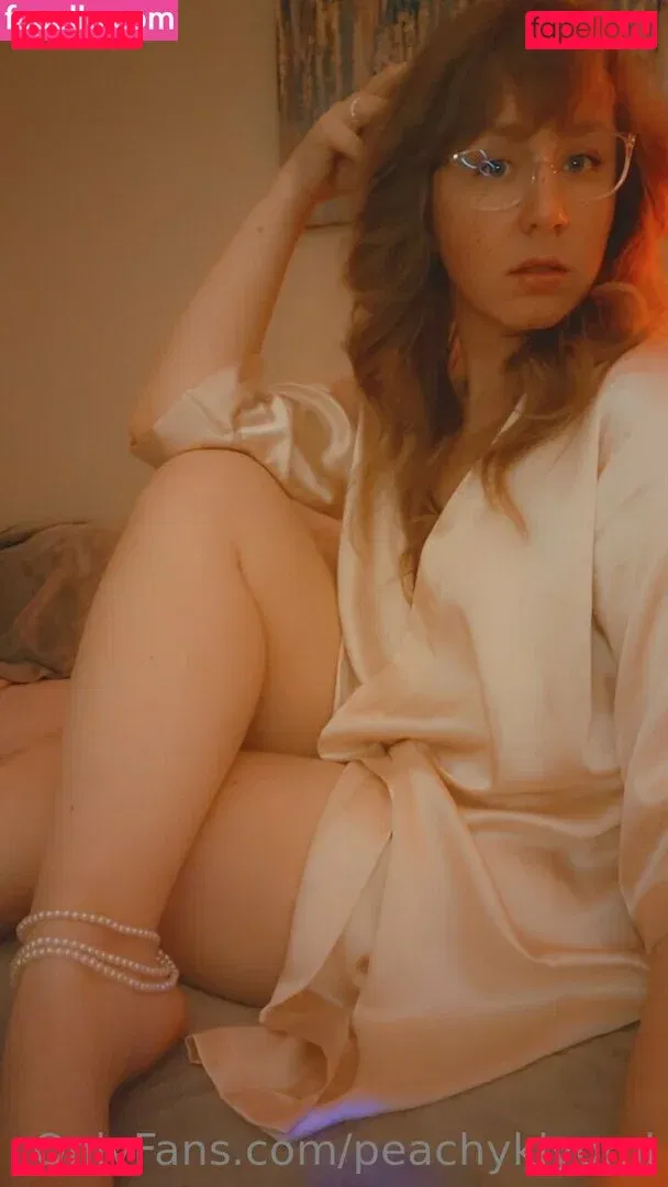 peachykiyomi Onlyfans Photo Gallery 