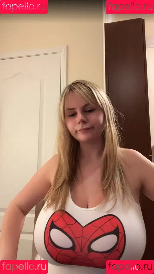 Emily V Onlyfans Photo Gallery 