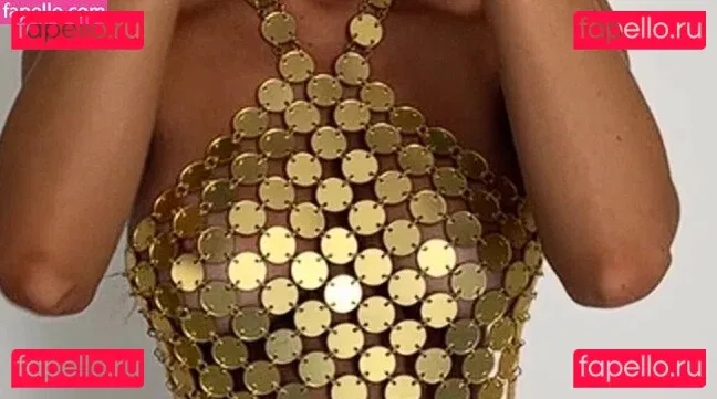 Emily V Onlyfans Photo Gallery 