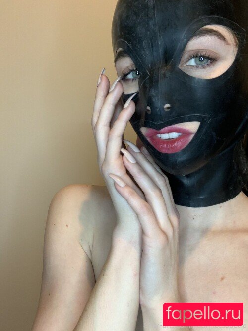 Princess Phuong Nude Onlyfans Photo 20