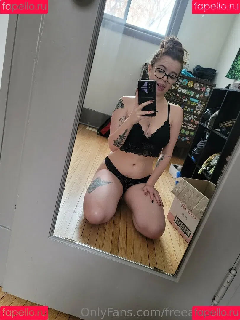freeartieeros Onlyfans Photo Gallery 