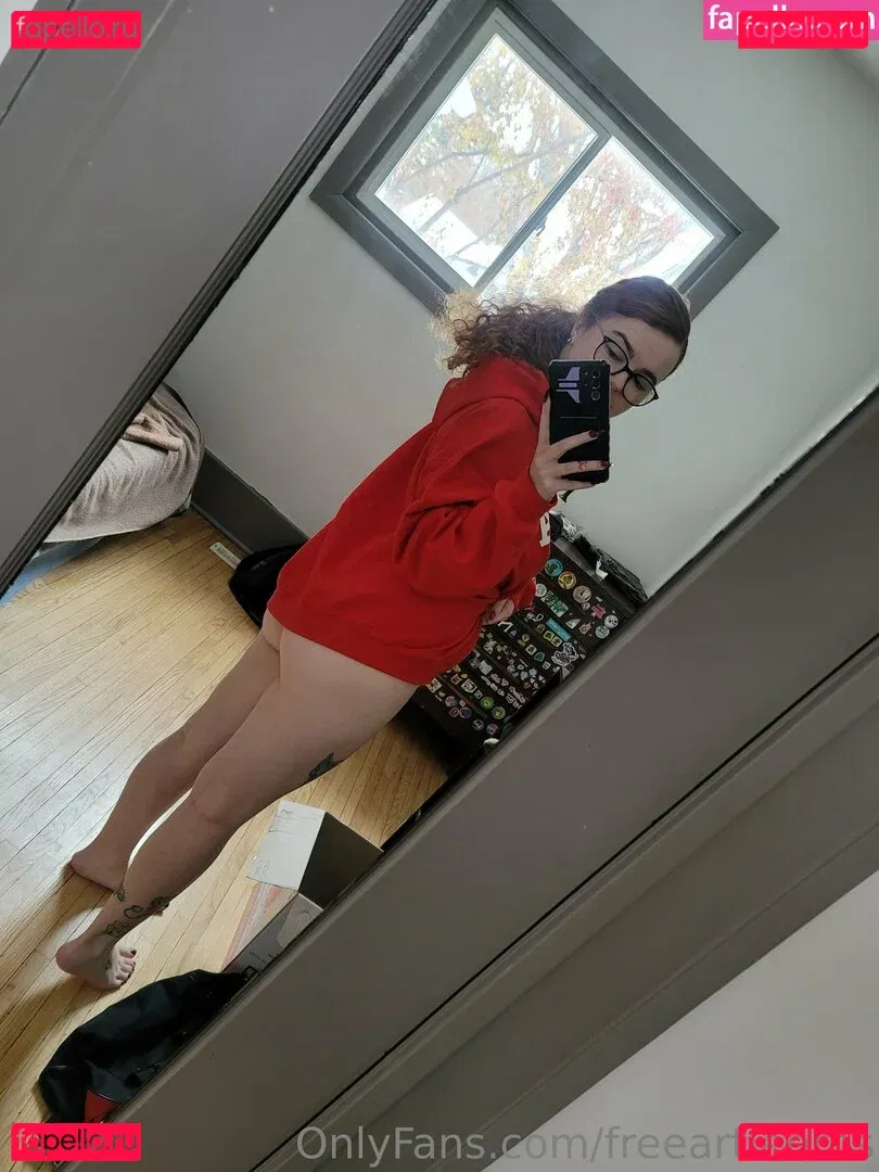 freeartieeros Onlyfans Photo Gallery 