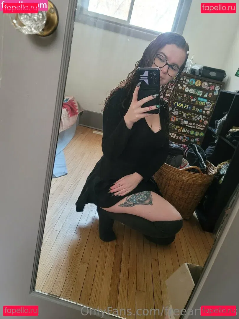 freeartieeros Onlyfans Photo Gallery 