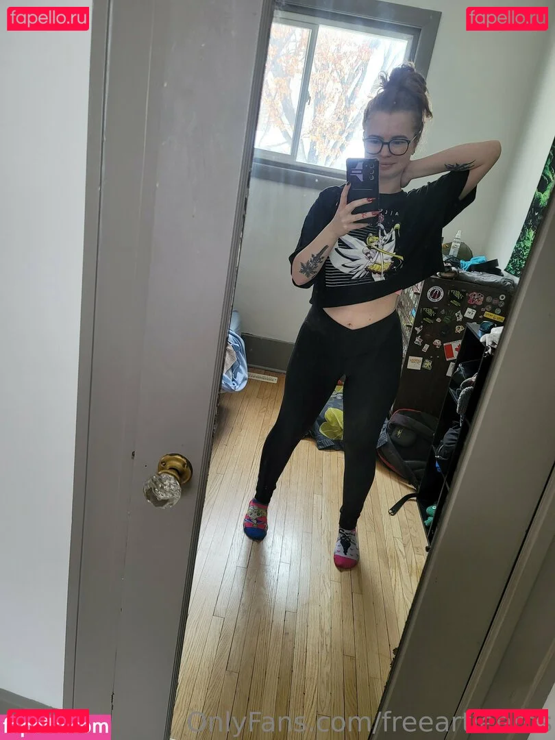 freeartieeros Onlyfans Photo Gallery 