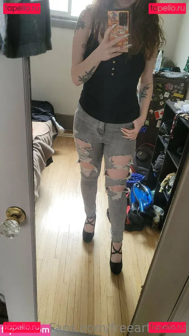 freeartieeros Onlyfans Photo Gallery 