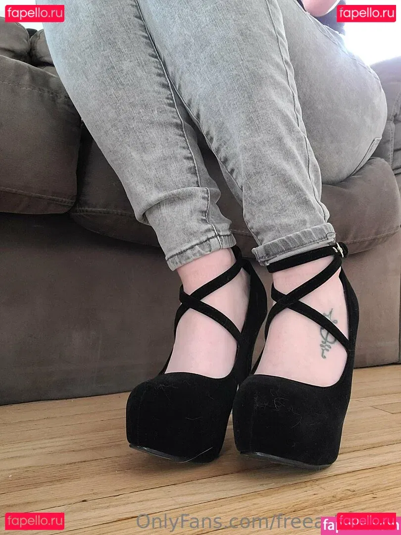 freeartieeros Onlyfans Photo Gallery 