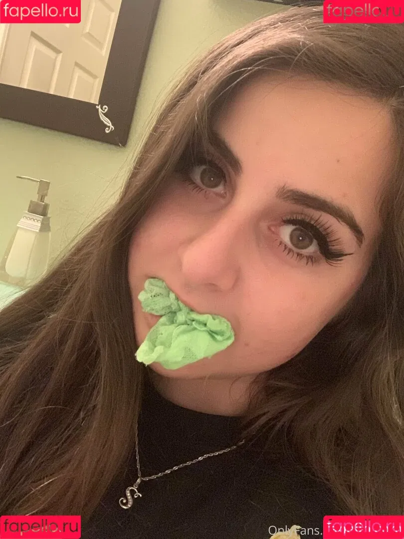 sarahaha Onlyfans Photo Gallery 