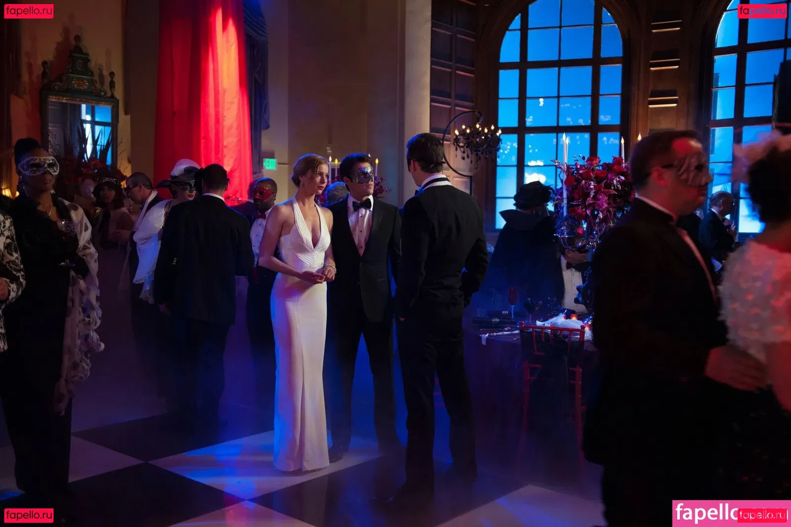 Emily VanCamp Onlyfans Photo Gallery 