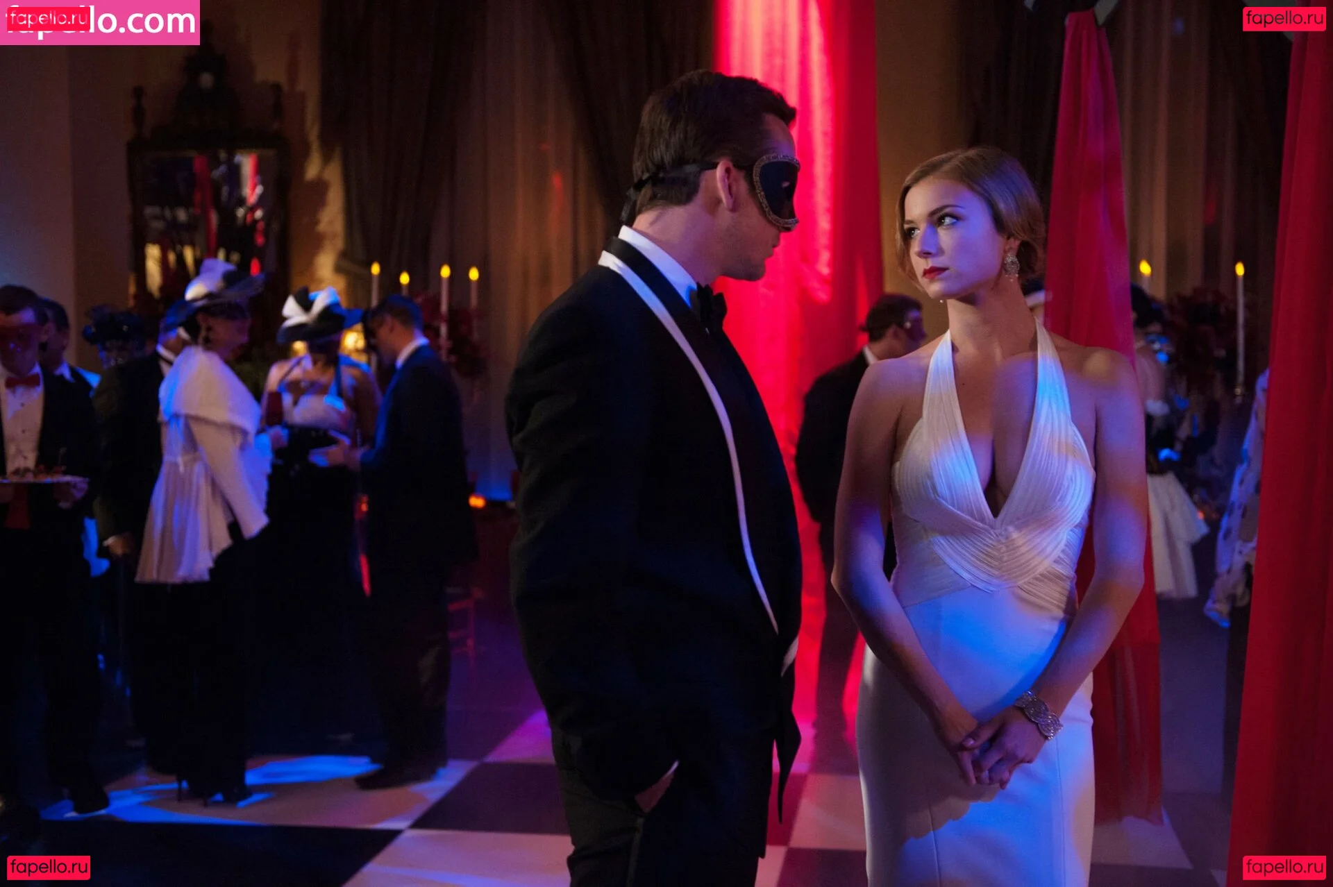 Emily VanCamp Onlyfans Photo Gallery 