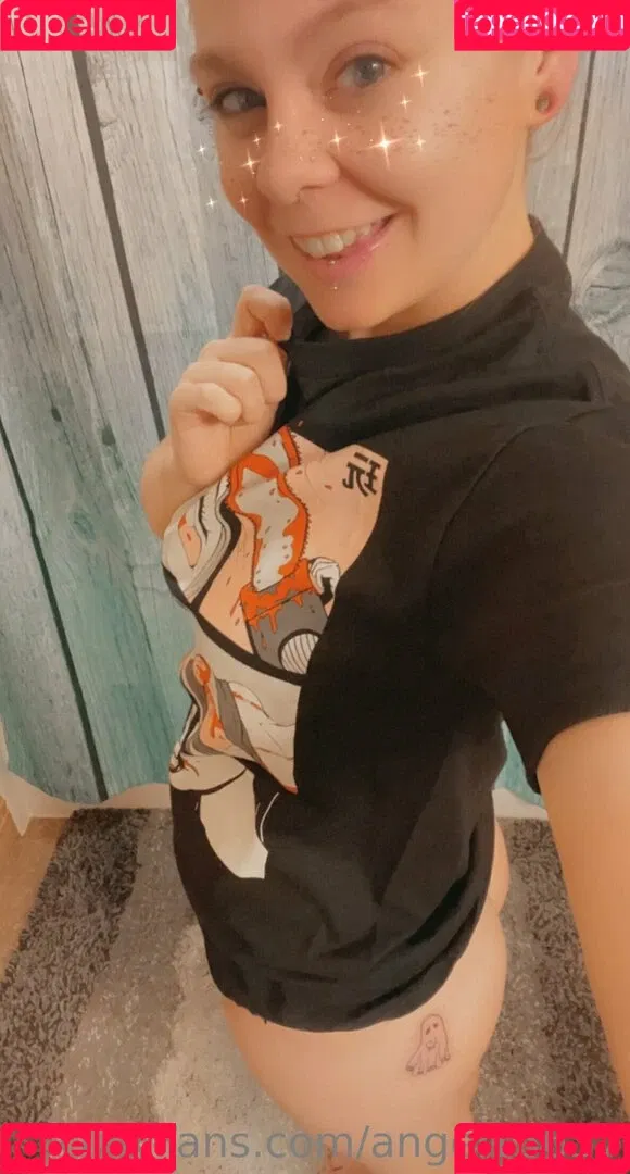 angel15637 Onlyfans Photo Gallery 