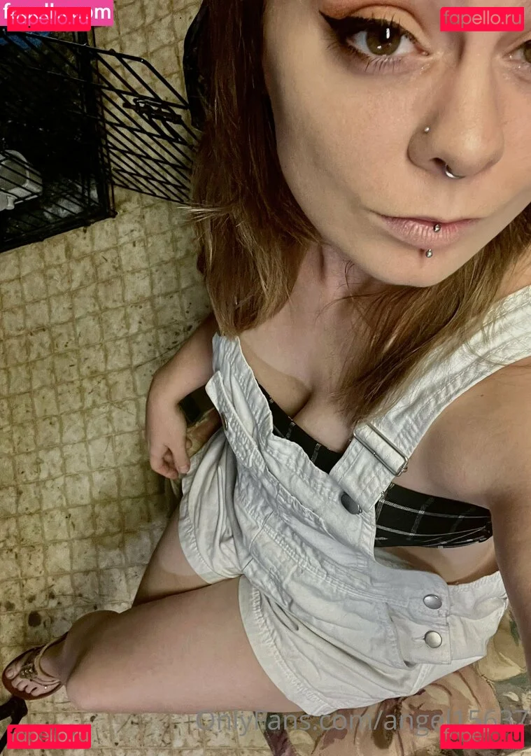 angel15637 Onlyfans Photo Gallery 