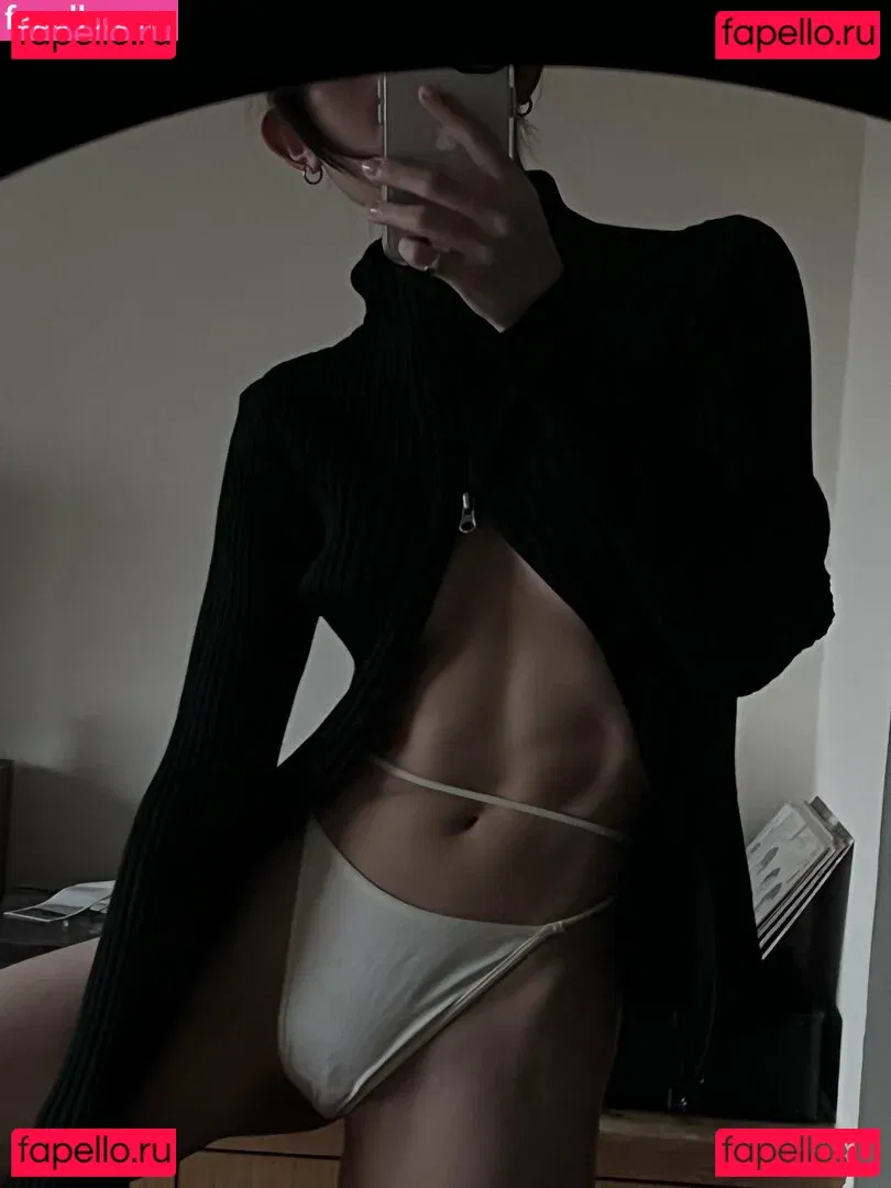 hi_sofiasun Onlyfans Photo Gallery 