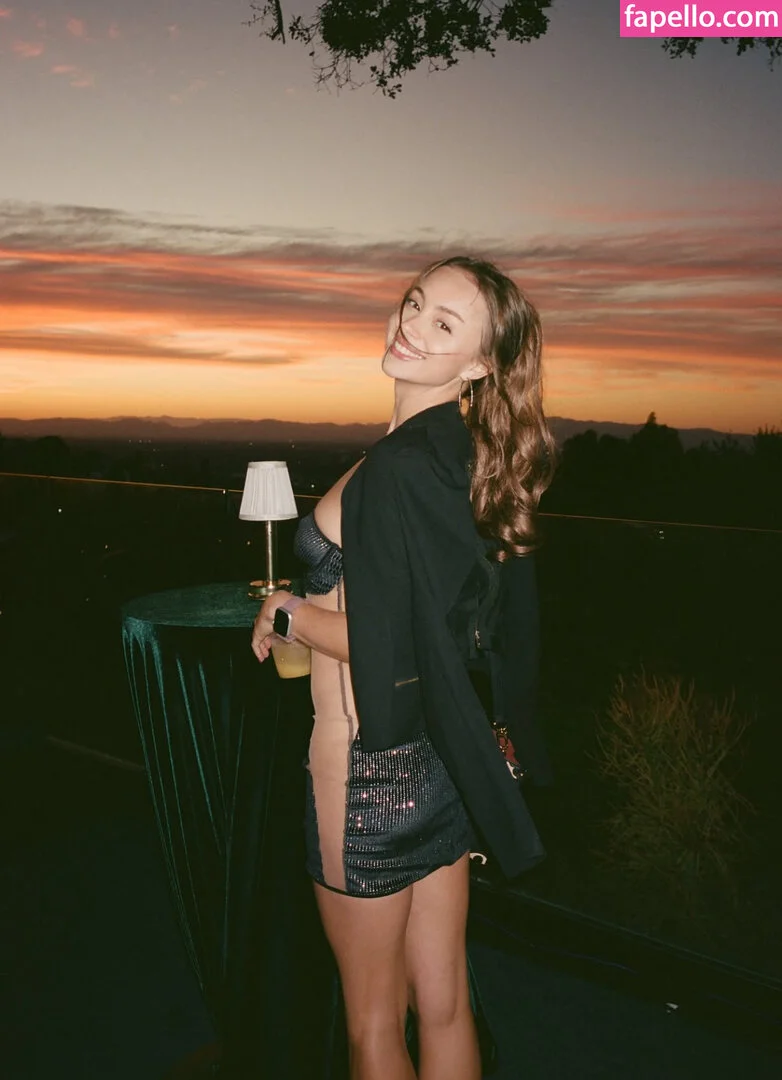 Royalwednesday Onlyfans Photo Gallery 