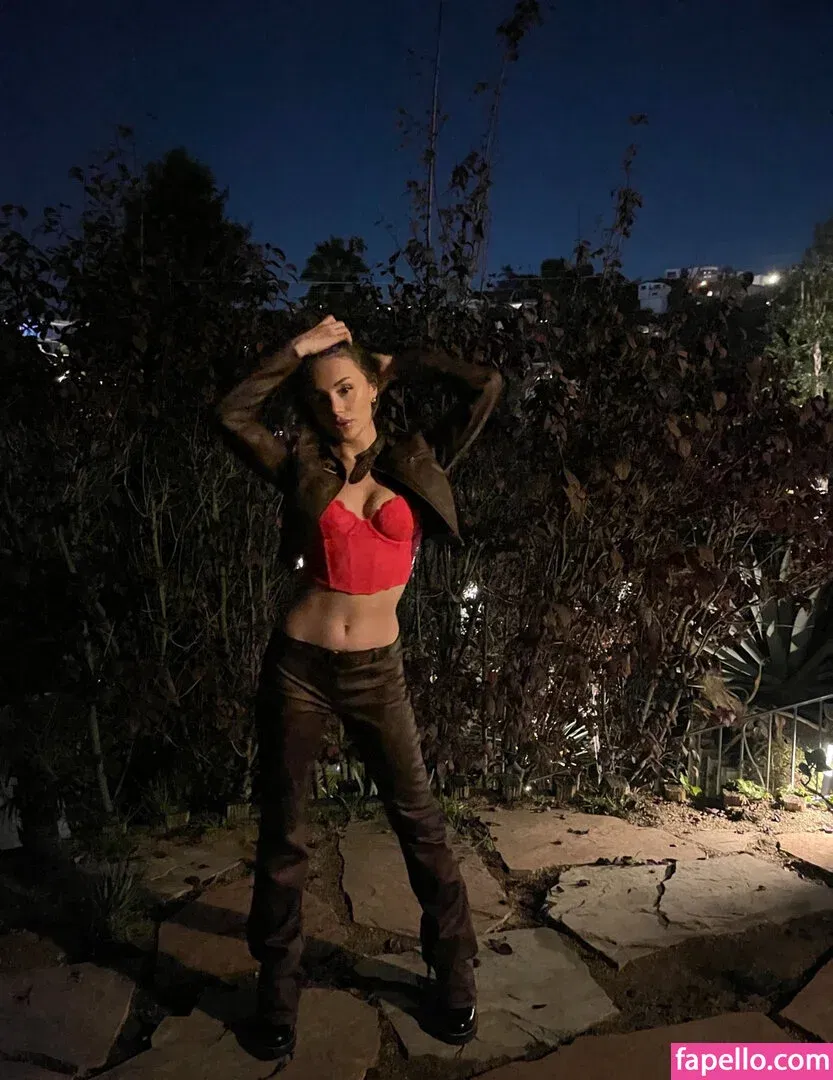 Royalwednesday Onlyfans Photo Gallery 