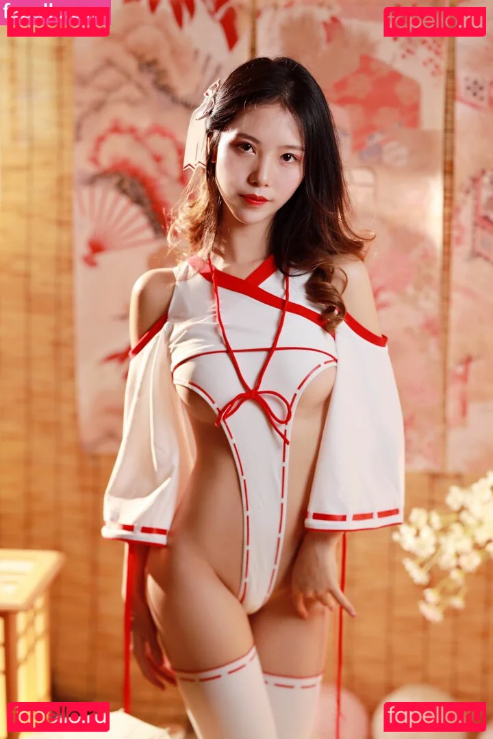 Dou Niang_li Shi 抖娘-利世 Onlyfans Photo Gallery 