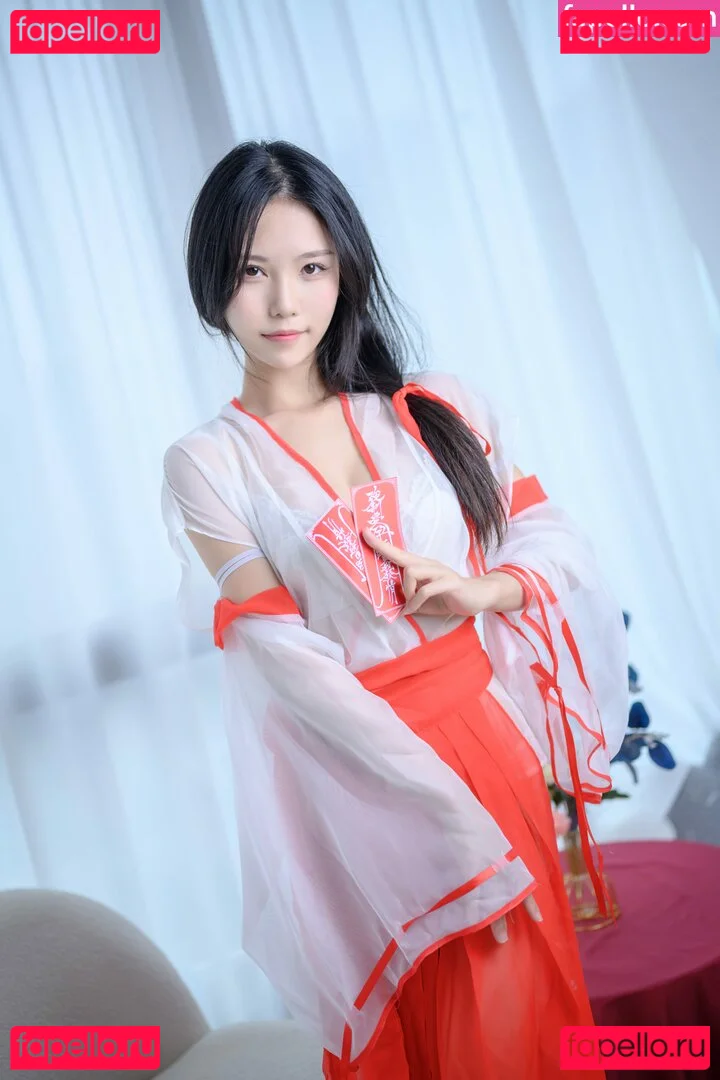 Dou Niang_li Shi 抖娘-利世 Onlyfans Photo Gallery 