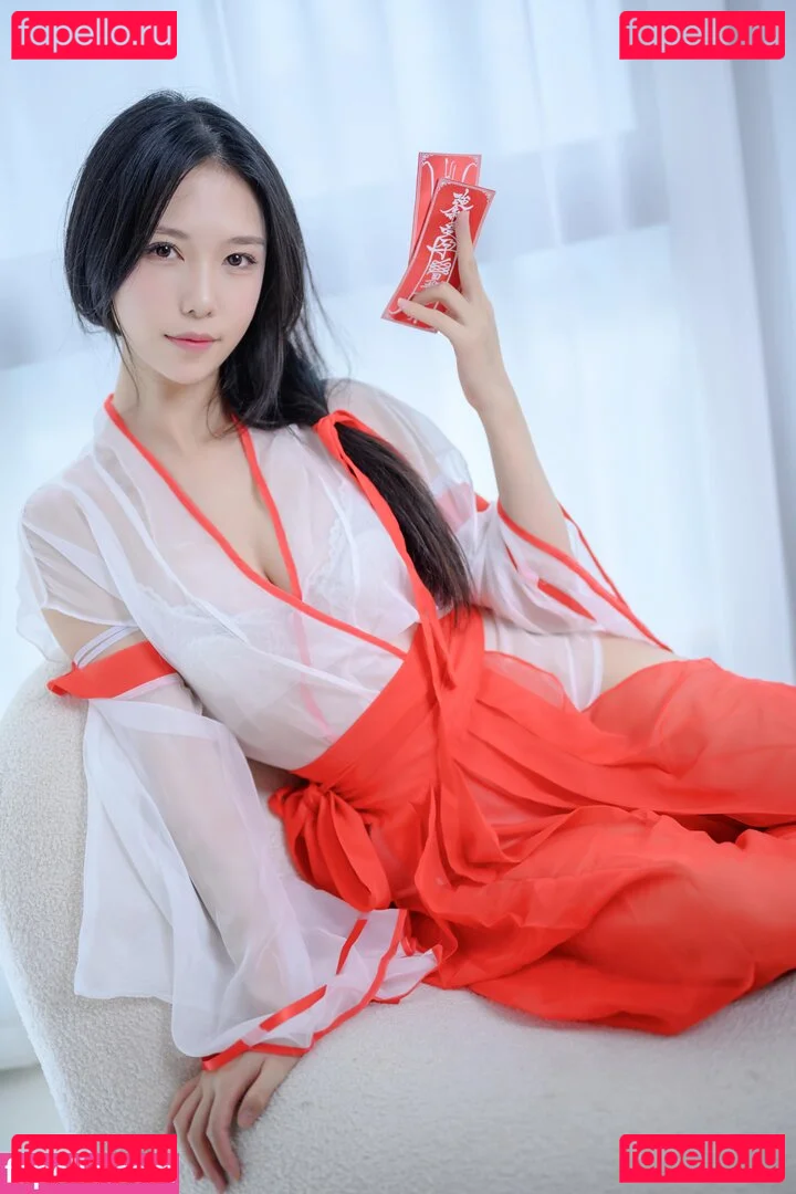 Dou Niang_li Shi 抖娘-利世 Onlyfans Photo Gallery 