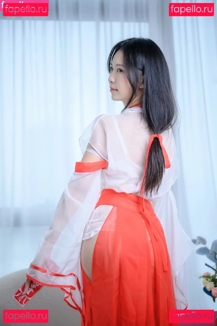 Dou Niang_li Shi 抖娘-利世 Onlyfans Photo Gallery 