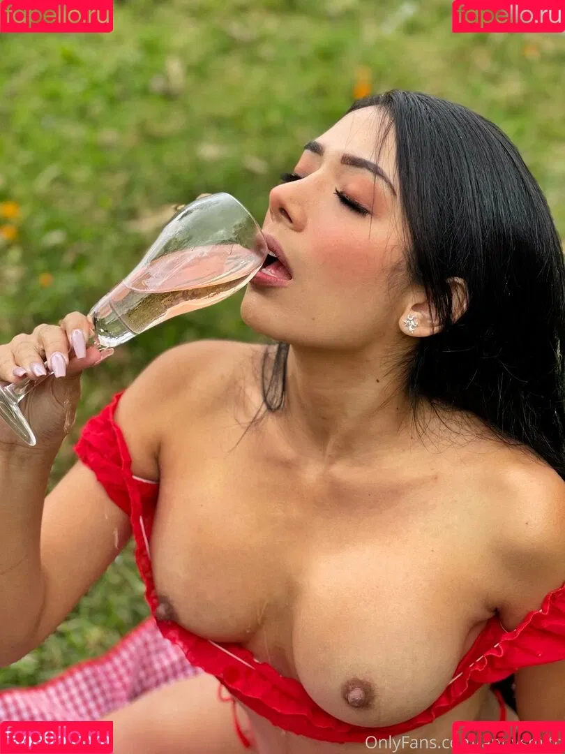 annysmith Onlyfans Photo Gallery 