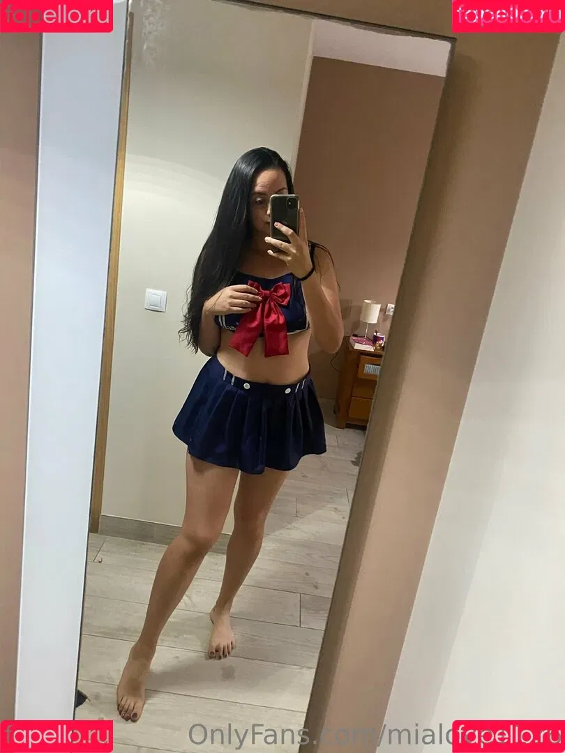 mialove1126 Onlyfans Photo Gallery 