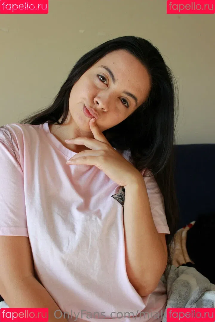 mialove1126 Onlyfans Photo Gallery 