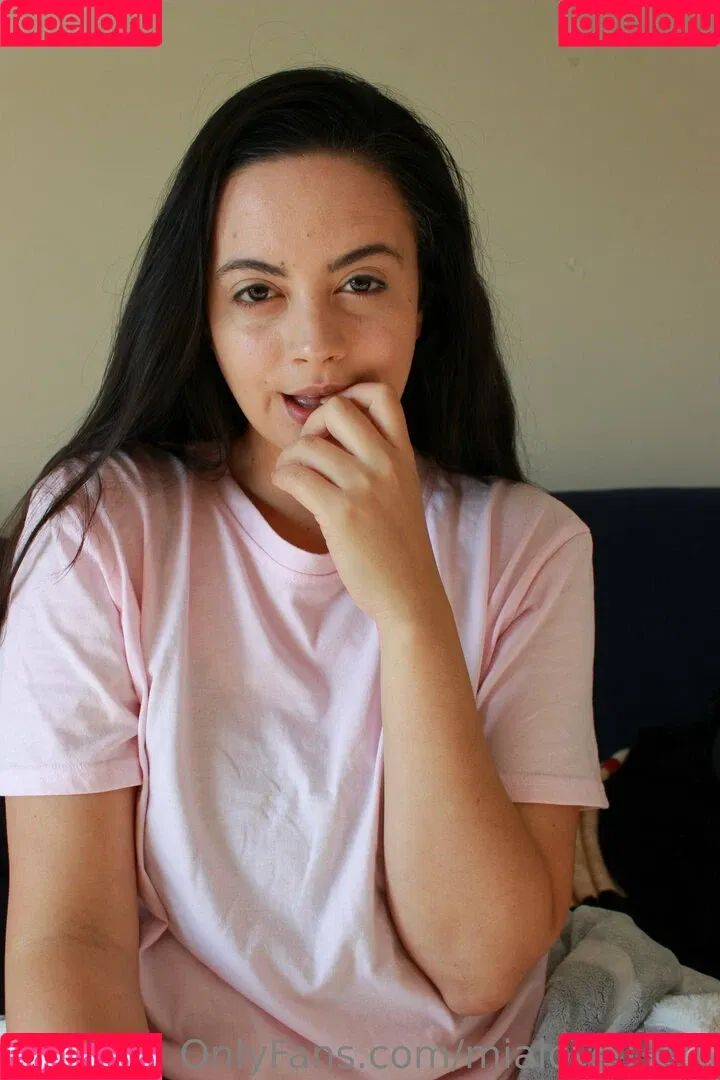 mialove1126 Onlyfans Photo Gallery 
