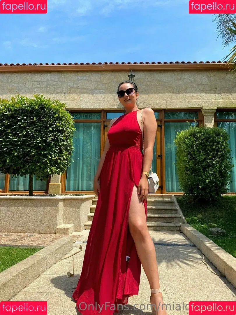 mialove1126 Onlyfans Photo Gallery 