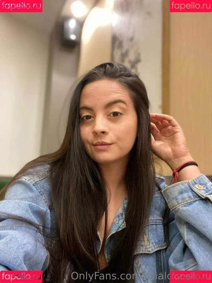 mialove1126 Onlyfans Photo Gallery 