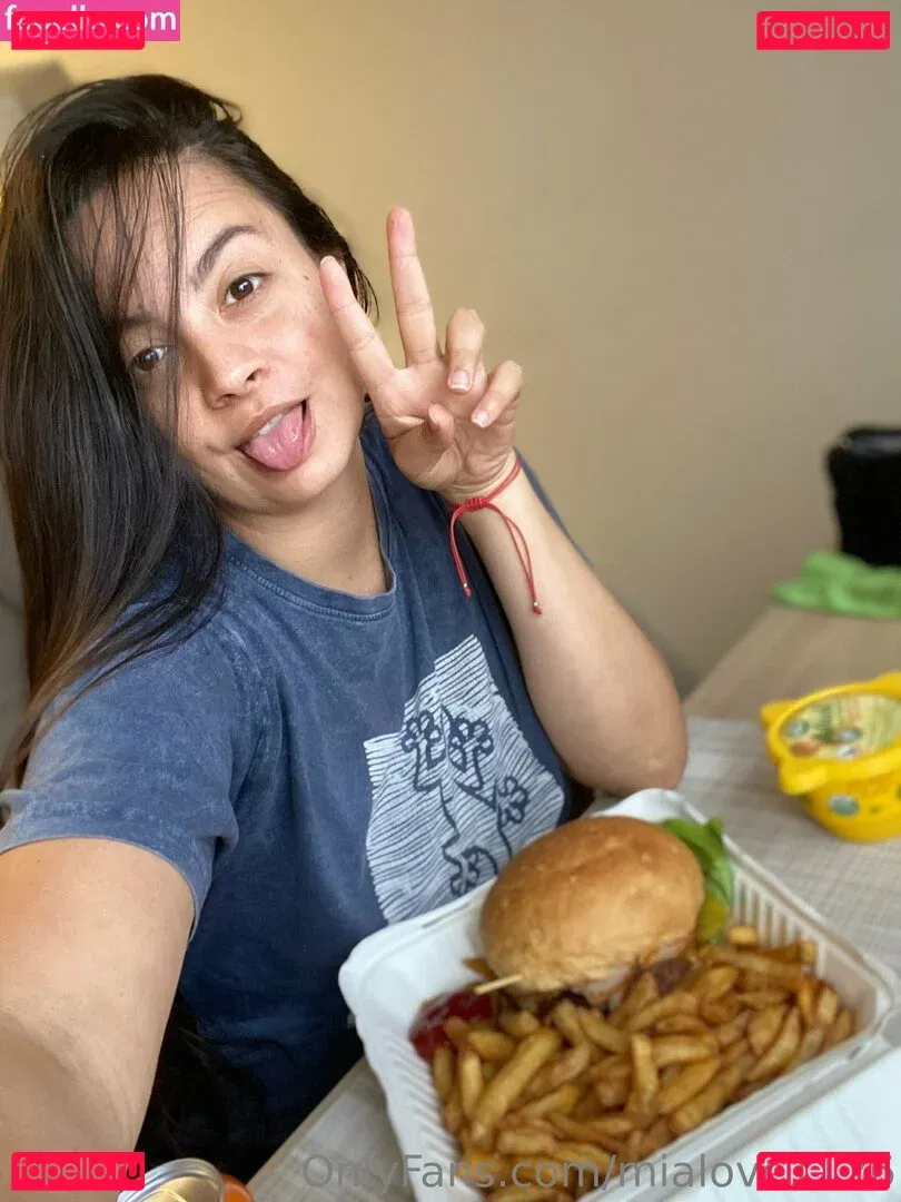 mialove1126 Onlyfans Photo Gallery 