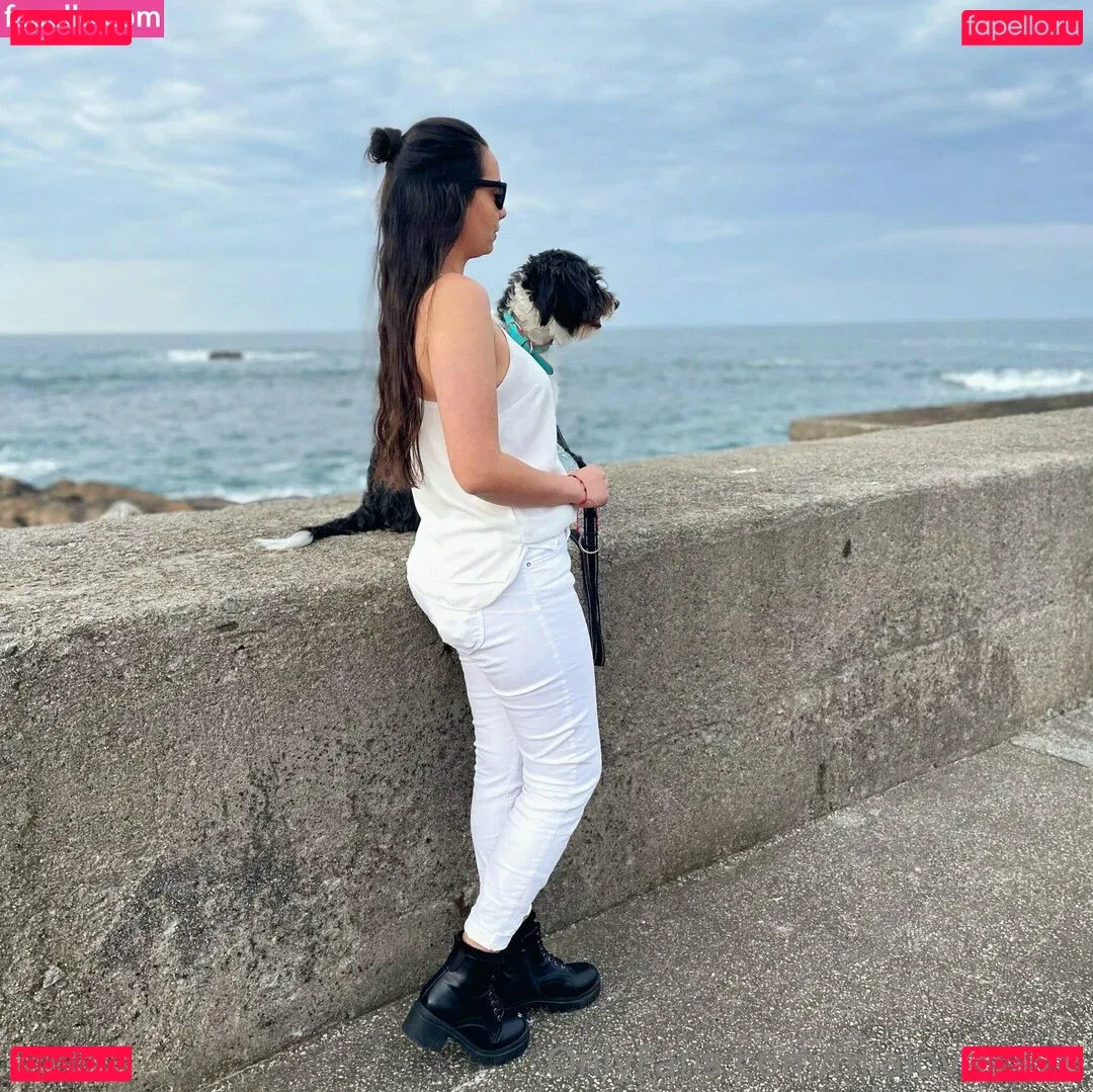 mialove1126 Onlyfans Photo Gallery 